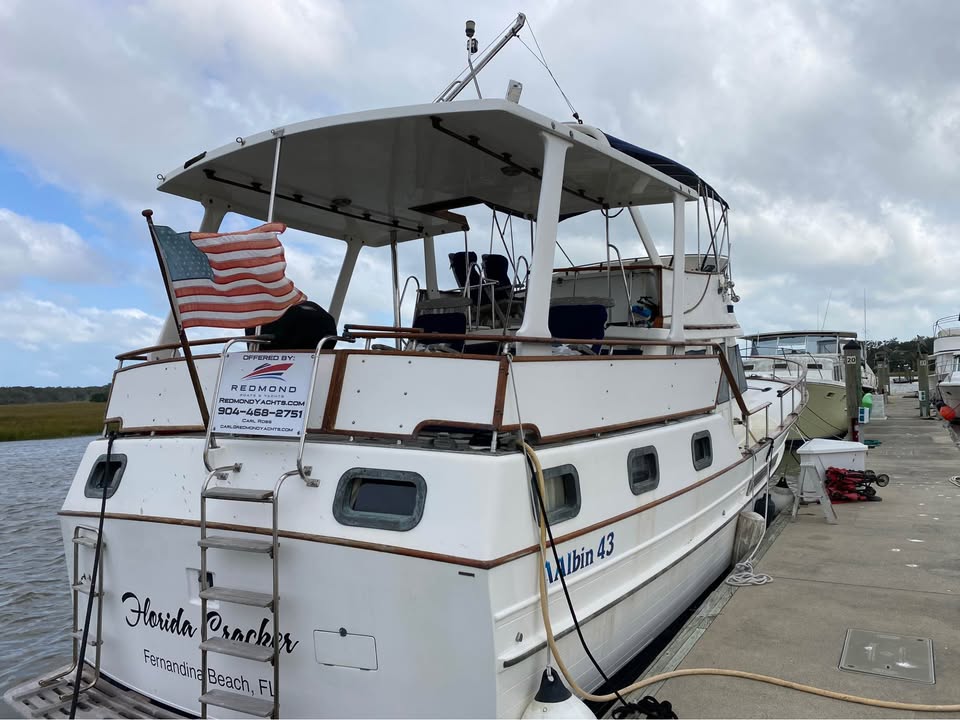 
								Albin 43 Sundeck Trawler 1990 full									