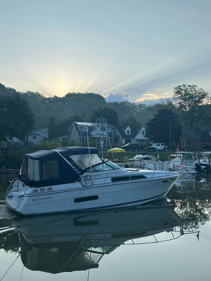 
								Four Winns 315 Vista 1991 full									