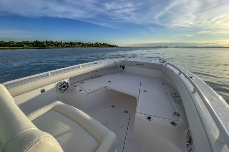 
								USA 2023 Everglades 253 USD full									