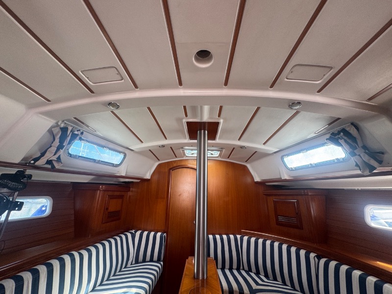 
								Grenada 2001 Beneteau Oceanis Clipper 361 USD full									