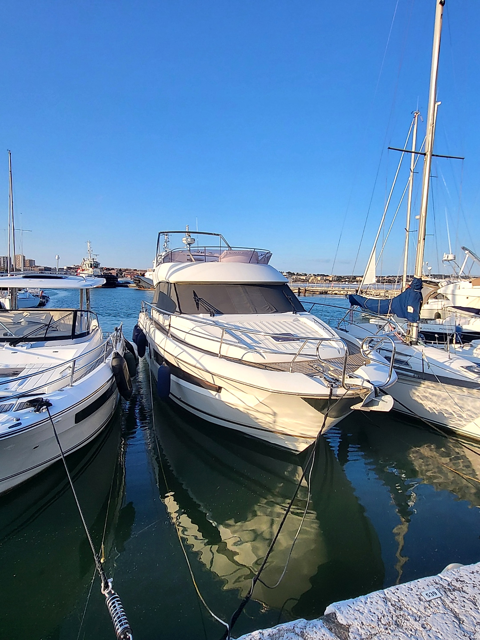 2013 Jeanneau Prestige 450 EUR 399000 Port De Bouc France