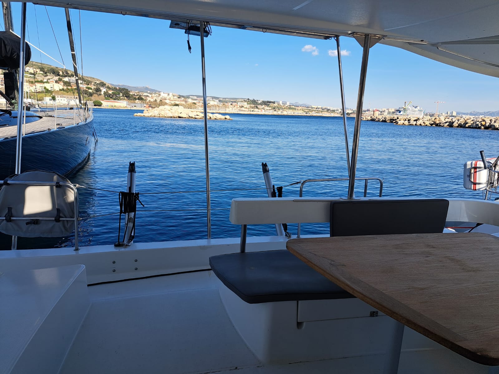 
								FOUNTAINE PAJOT LIPARI 41 2014 full									