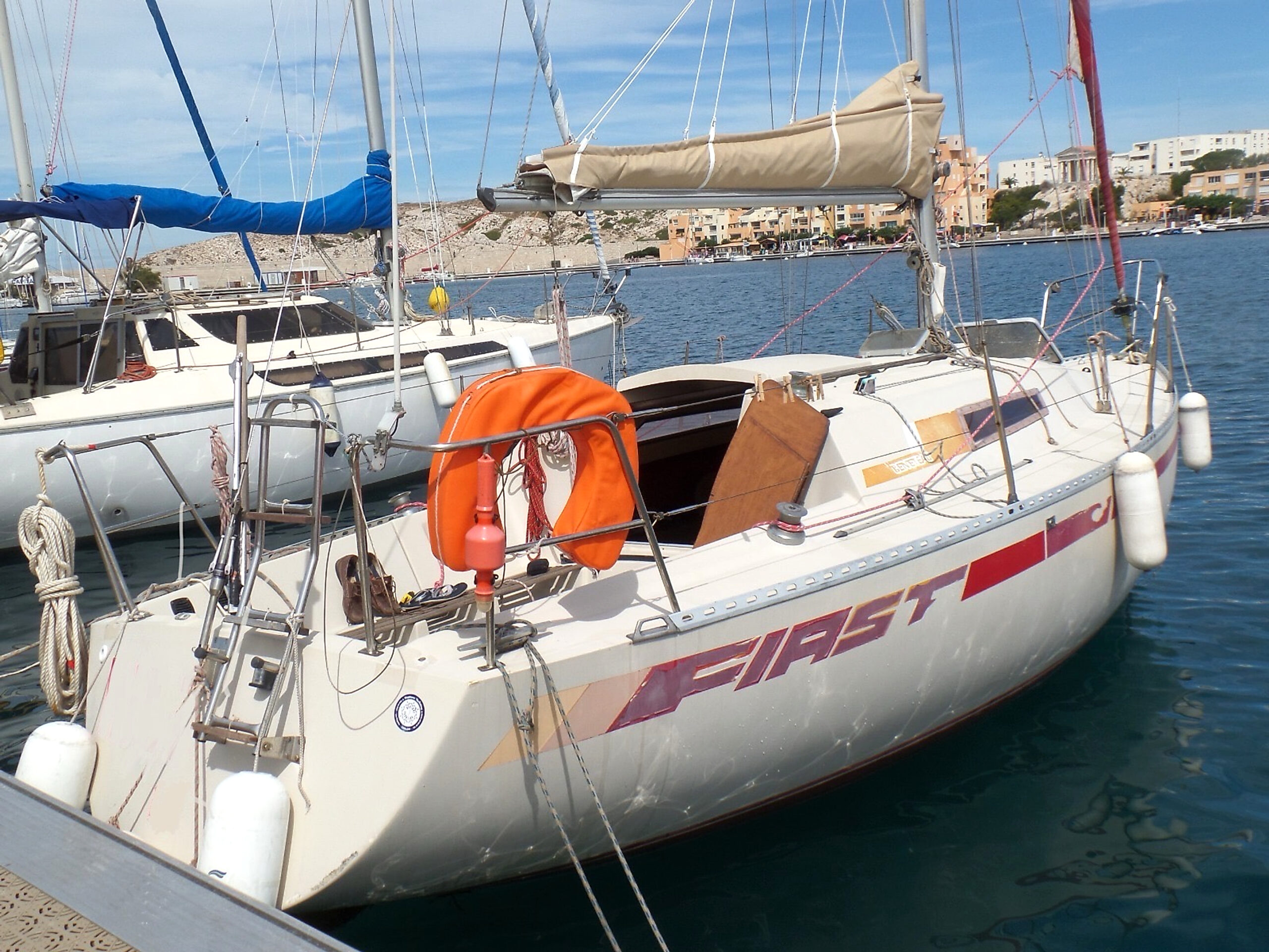 Beneteau First 28 1982