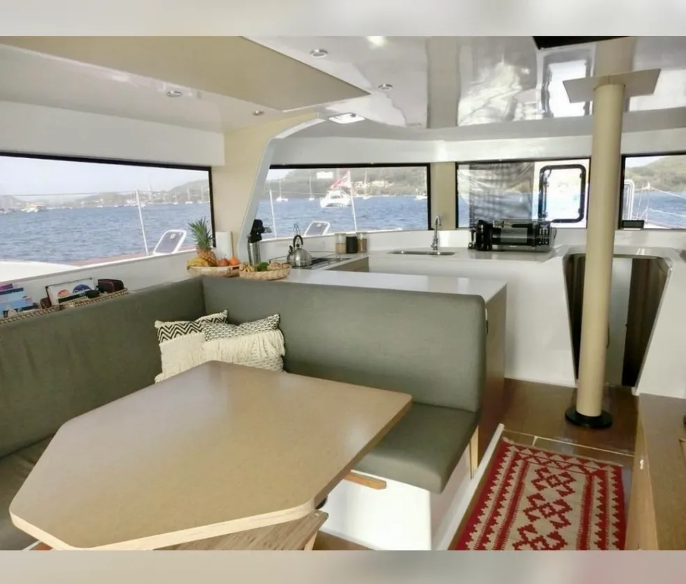 
								2020 NEEL 47 USD 549000 Grenada Grenada full									