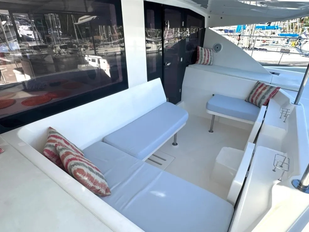 
								2018 Leopard 48 USD 599000 St Lucia Saint Lucia full									
