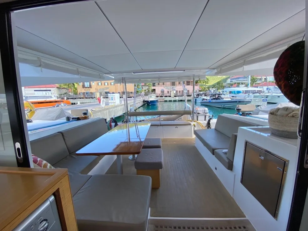 
								2018 Nautitech 46 Open USD 475000 Lorain United States full									
