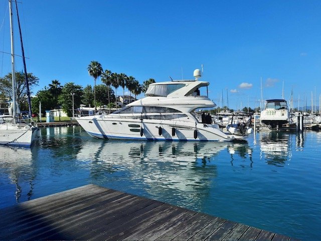 2008 47.2 foot Meridian 441 EUR 410000