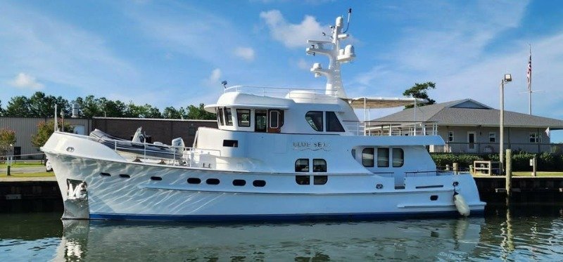 2006 foot Farmont  usd 1650000