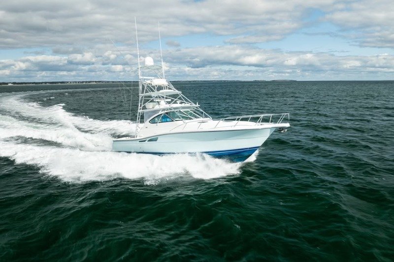 2007 foot Tiara  usd 379000