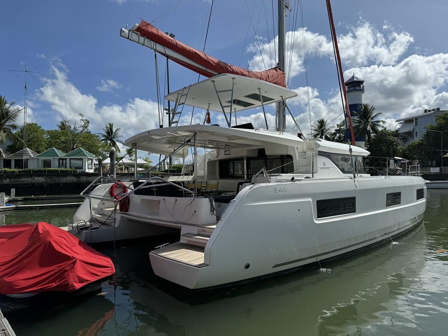 2021 foot Lagoon 46 usd 910000