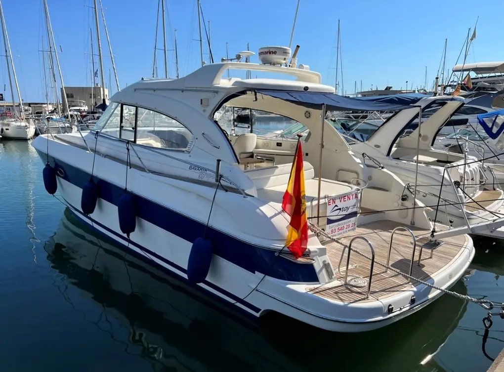2009 38.6 foot Bavaria 37 HT EUR 159000