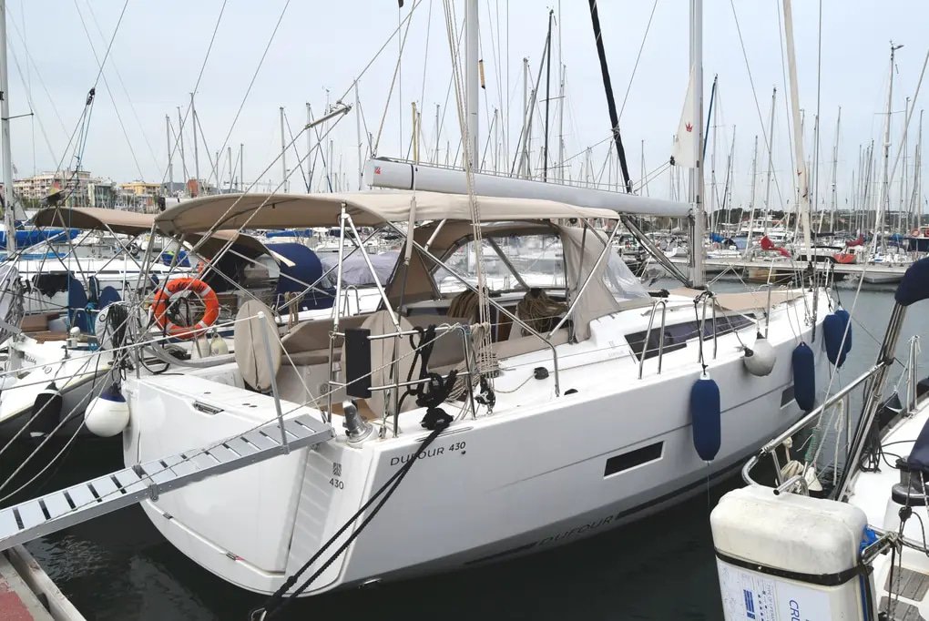 2021 43.4 foot Dufour Yachts Dufour 430 EUR 269000