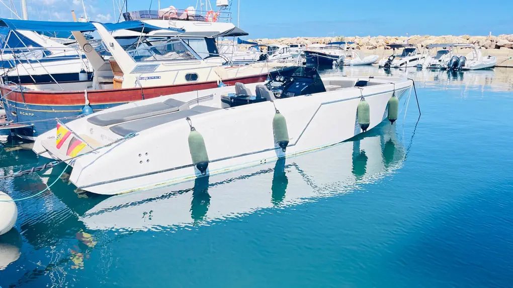 2012 32.8 foot Frauscher 1017 Lido EUR 169000